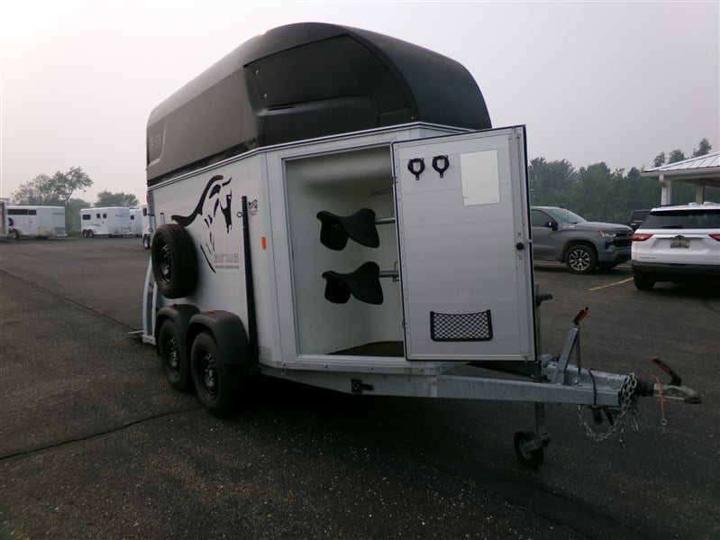 Trailer Photo 3