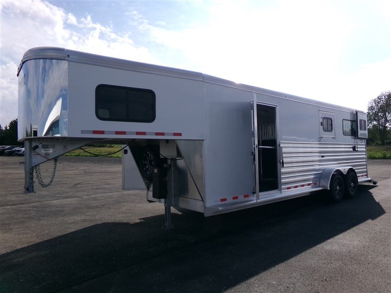 Trailer Photo 1