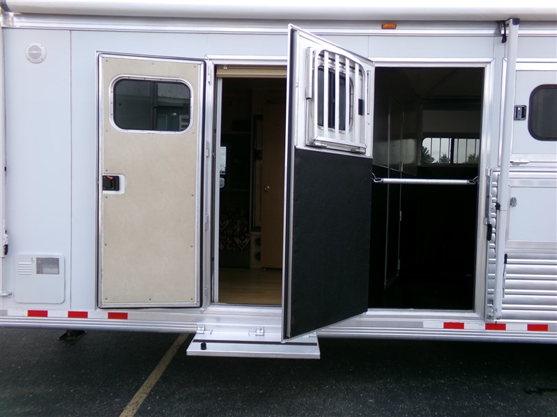 Trailer Photo 6