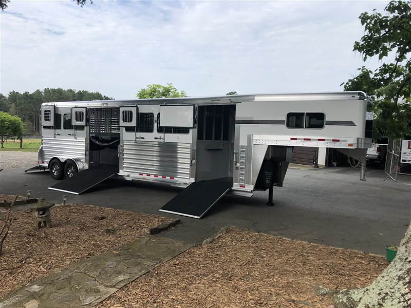 Trailer Photo 15