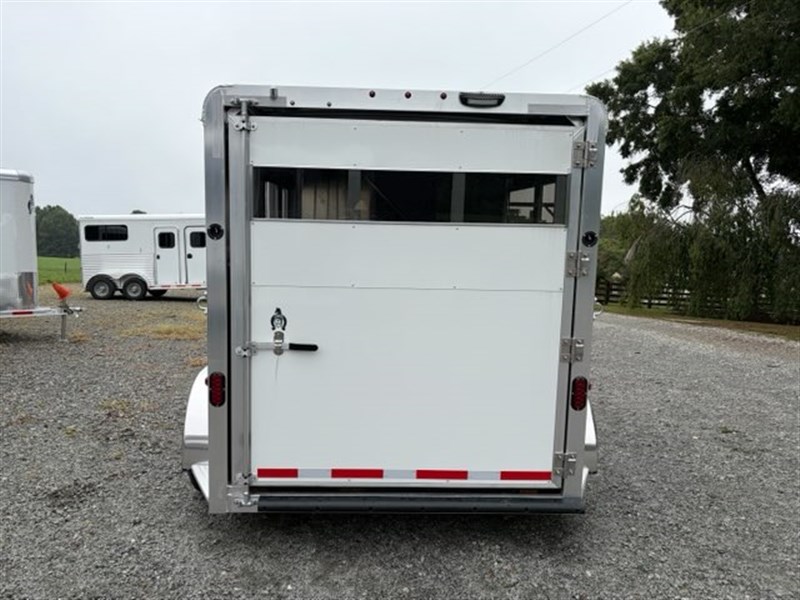 Trailer Photo 4