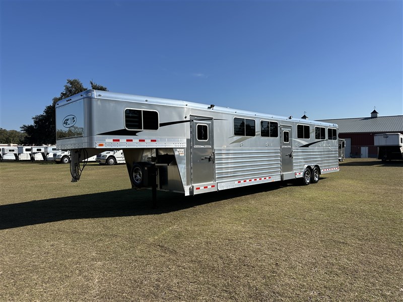 Trailer Photo 5