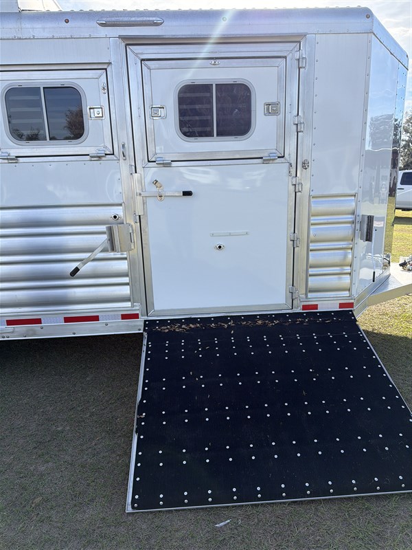 2026 Platinum Coach 4 horse bumper pull