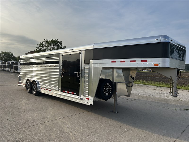2026  4-Star Trailers