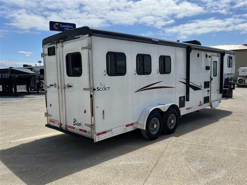 Trailer Photo 2