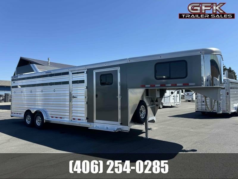 2025 Cimarron lonestar 26' stock combo w/ dual man doors