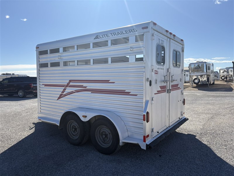 Trailer Photo 9