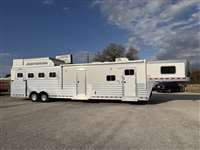 2023 4 horse Elite 4 HORSE SIDE LOAD 16' LIVING QUARTERS