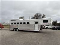 2027 6 horse Elite 6 HORSE TRAINERS TRAILER! Beautiful!