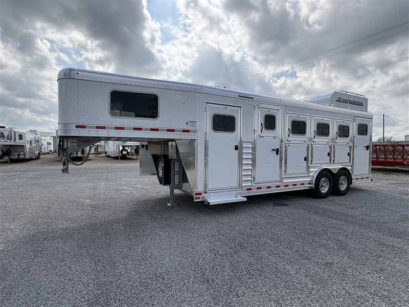Trailer Photo 10