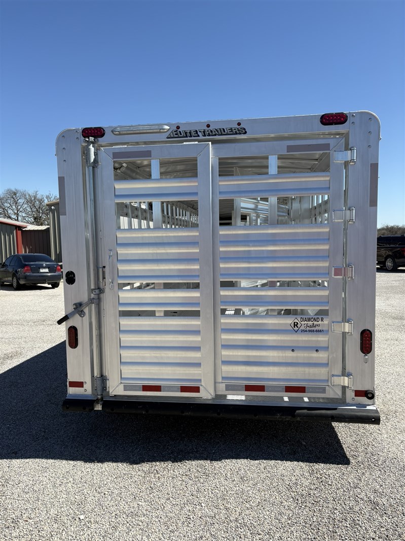 2025 Elite 36' livestock stock trailer 8' wide