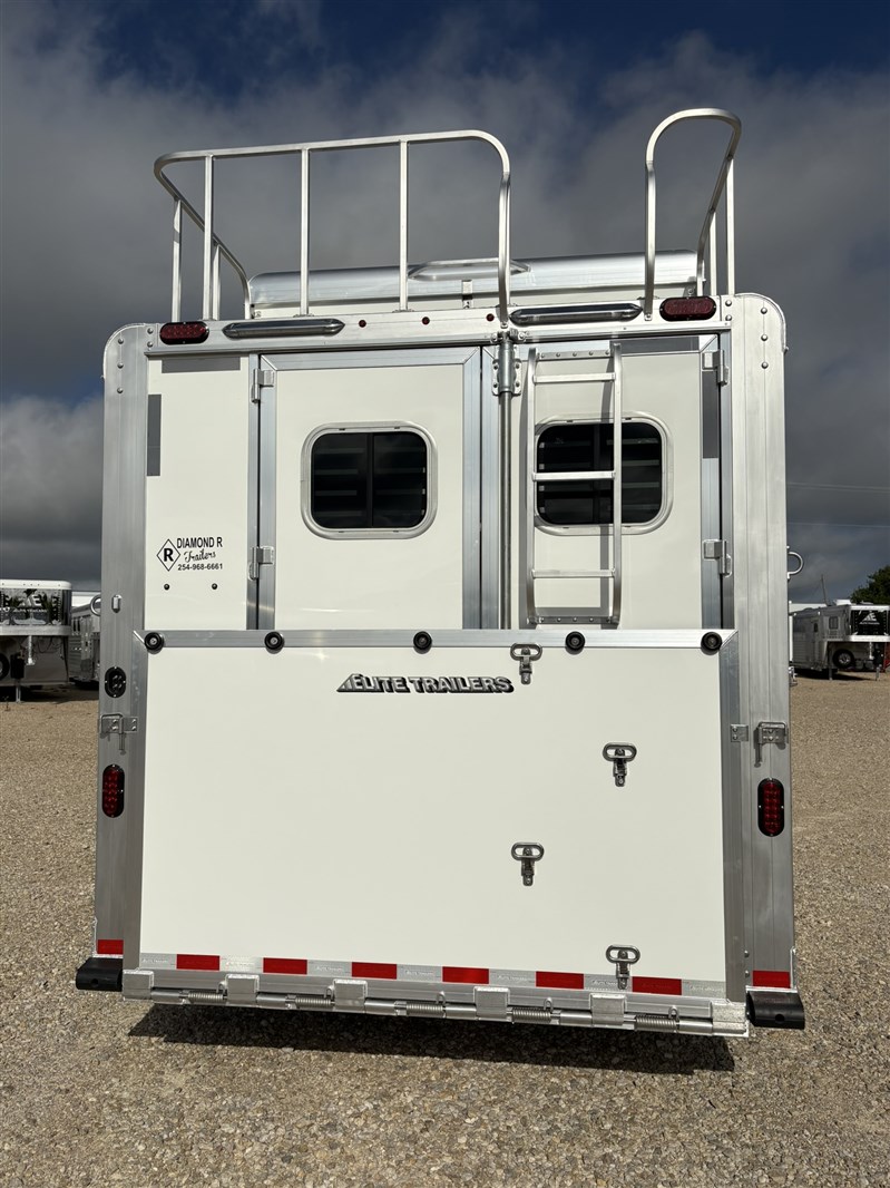 Trailer Photo 10