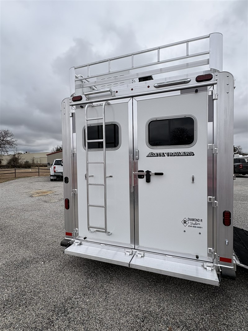 Trailer Photo 18