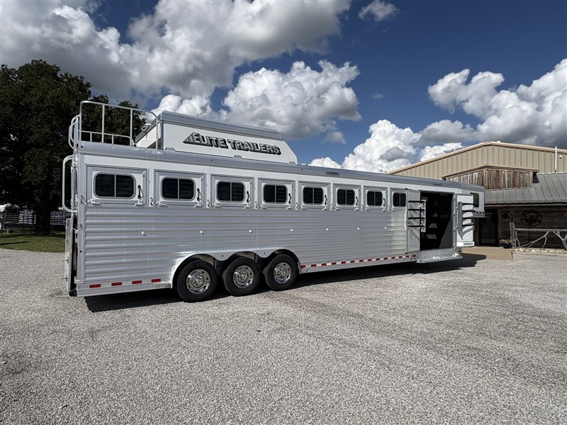 Trailer Photo 7
