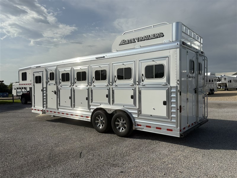 Trailer Photo 7