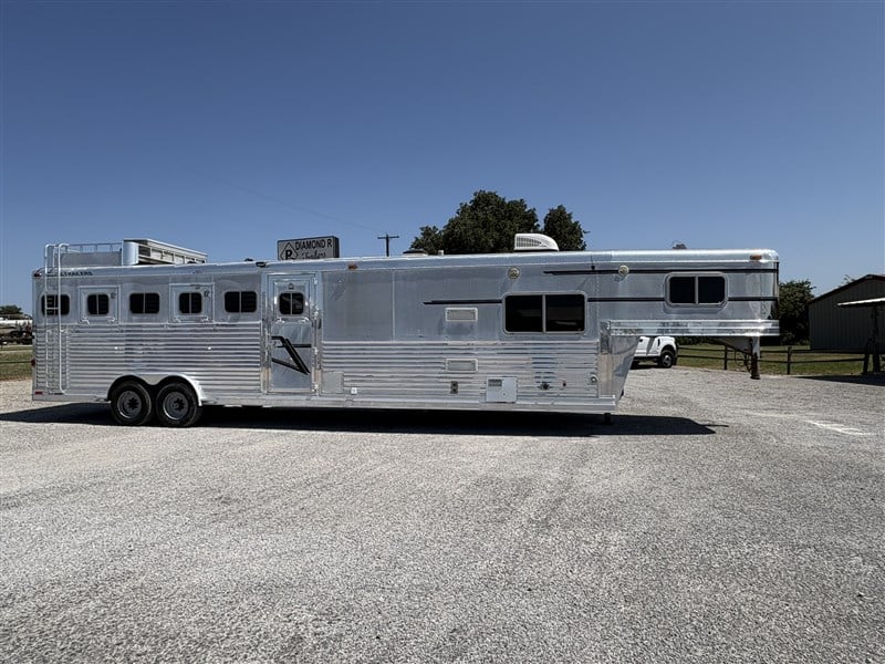 Trailer Photo 1
