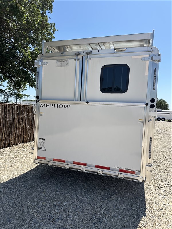 Trailer Photo 5