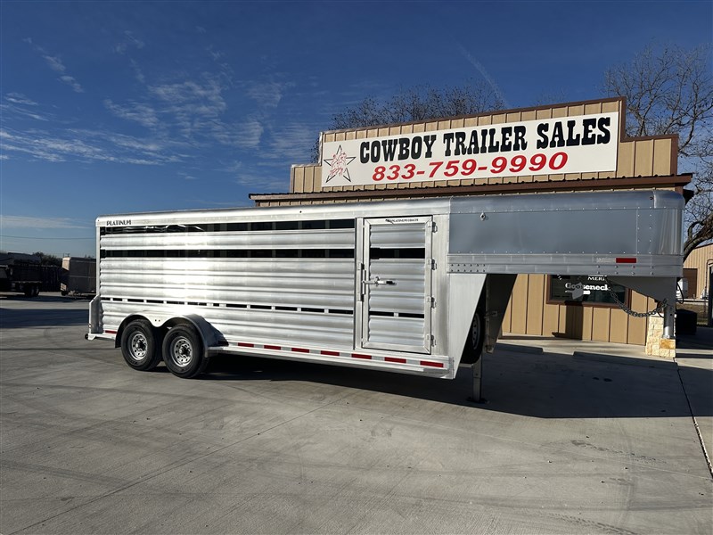 2026 Platinum Coach 20' x 7' livestock trailer