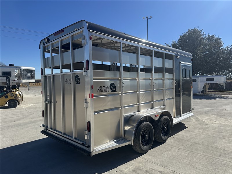 Trailer Photo 13