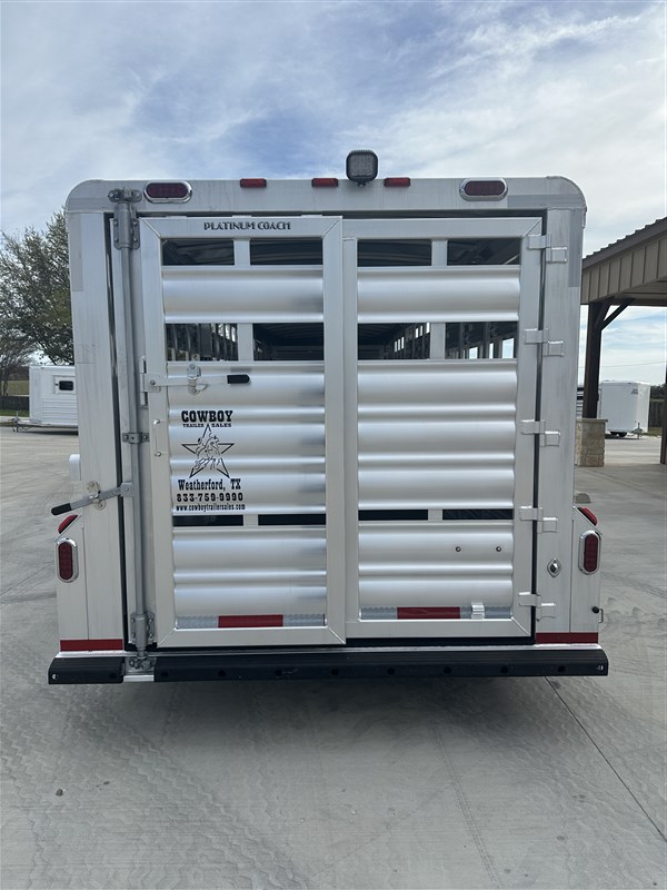 2026 Platinum Coach 24' x 7' livestock trailer