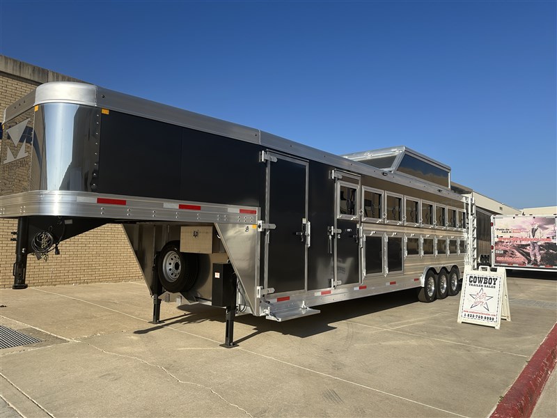 2026 Merhow 8 horse trainer trailer