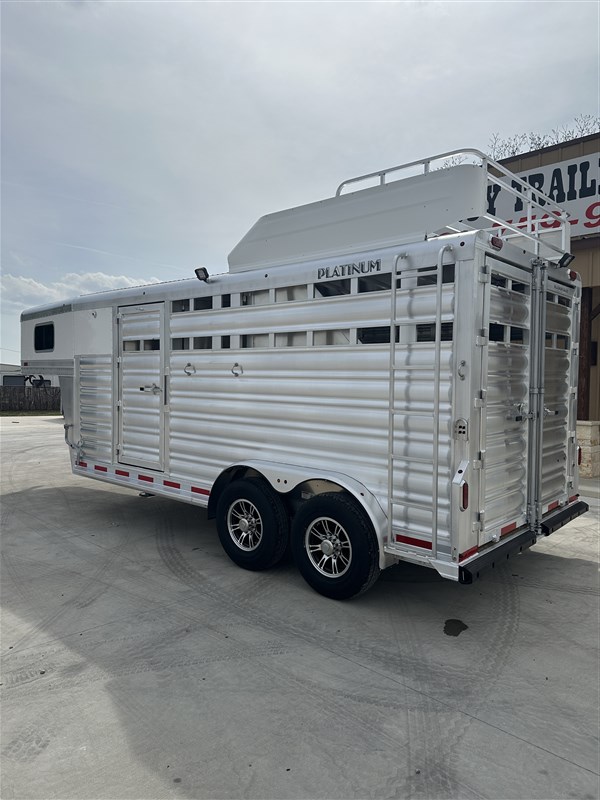 Trailer Photo 20