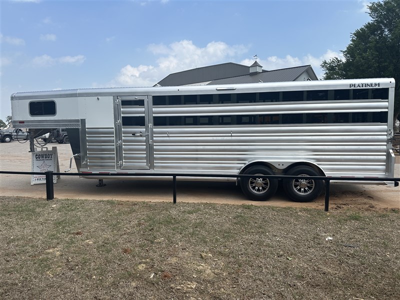 Trailer Photo 16
