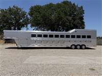 2026 10 horse Merhow 10 Horse Trainer Trailer