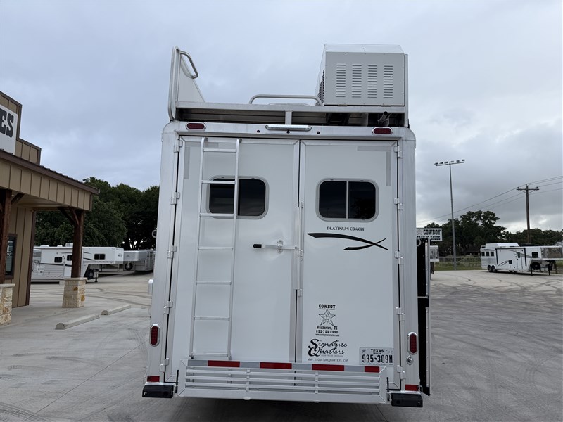 Trailer Photo 4