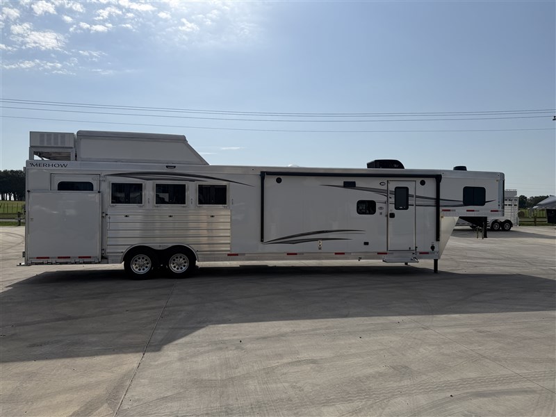 Trailer Photo 2