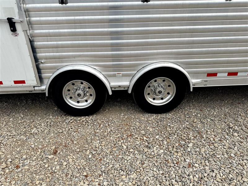 Trailer Photo 23