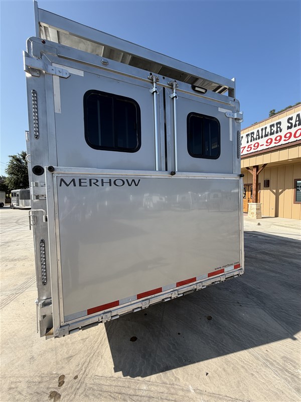 Trailer Photo 3
