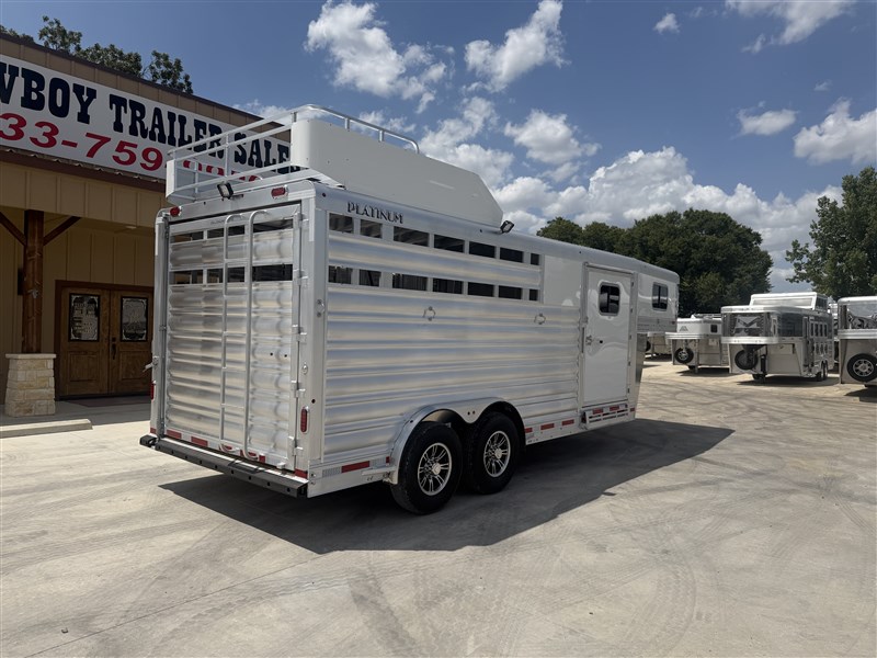 Trailer Photo 24