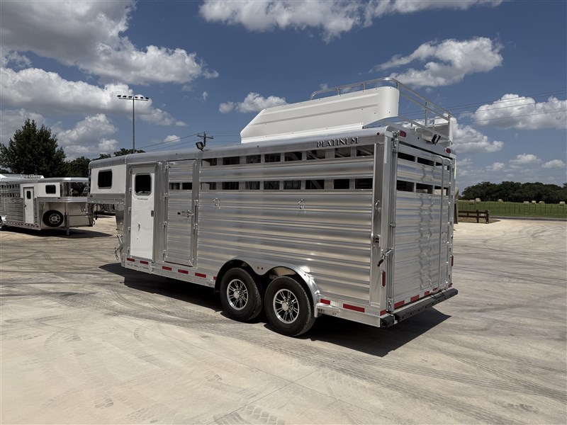 Trailer Photo 25