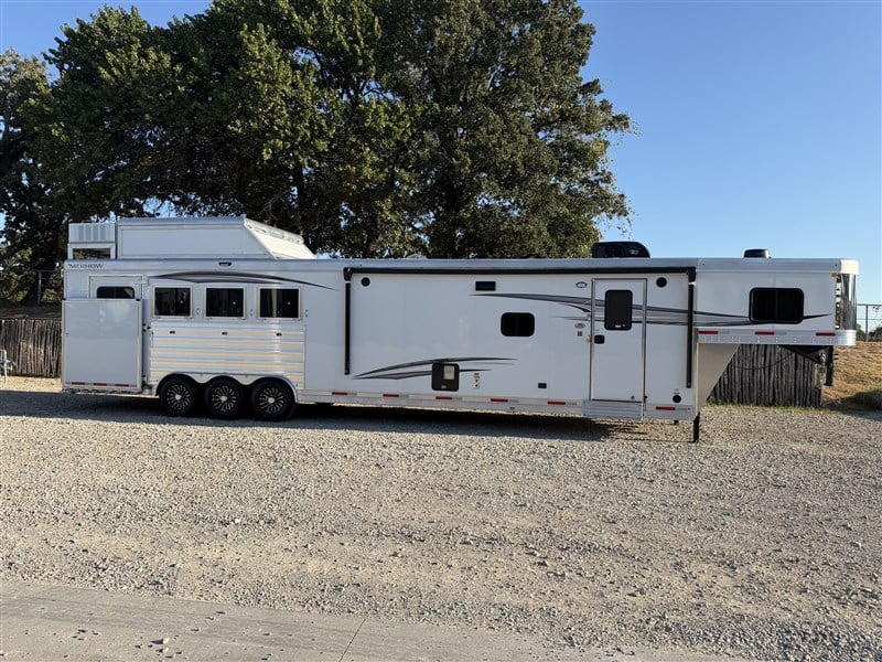 Trailer Photo 1