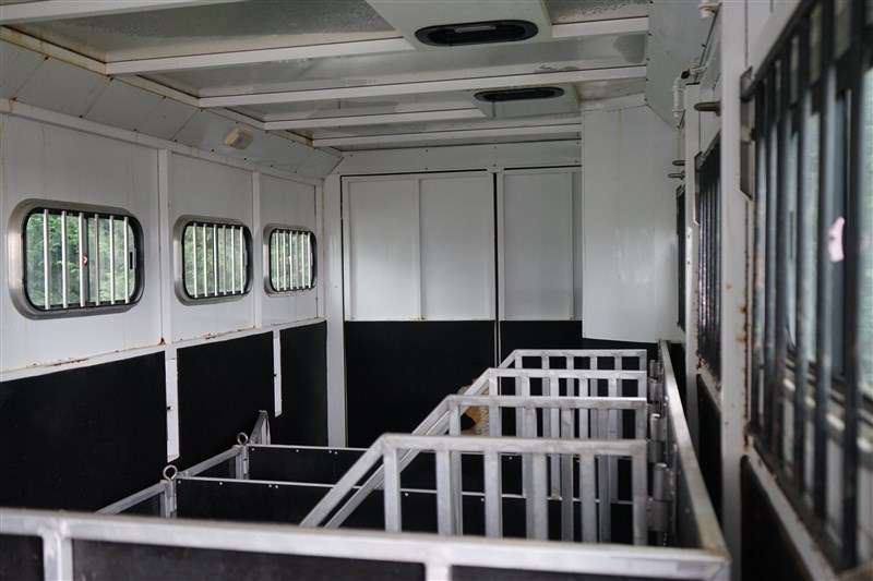 Trailer Photo 17