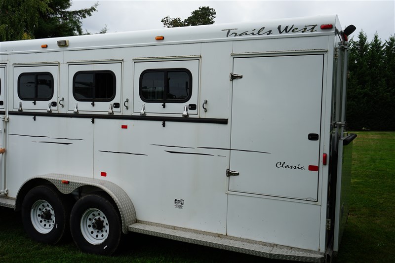 Trailer Photo 5
