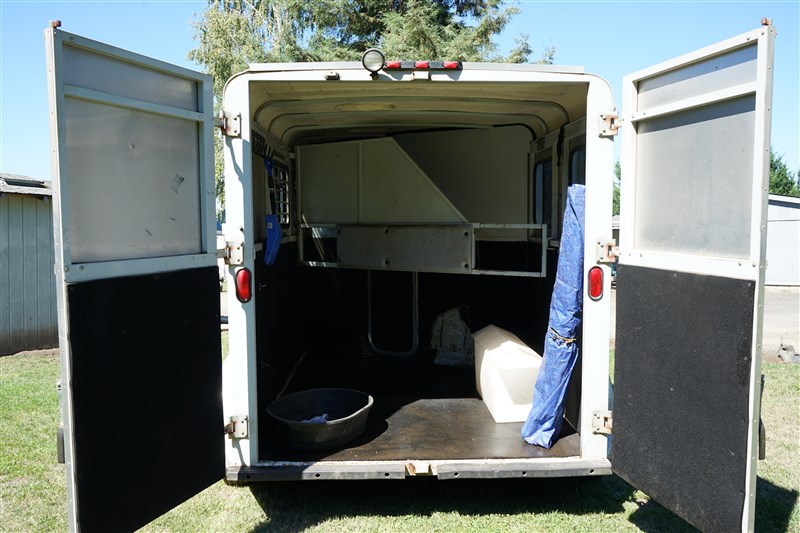 Trailer Photo 16