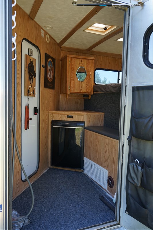 Trailer Photo 11