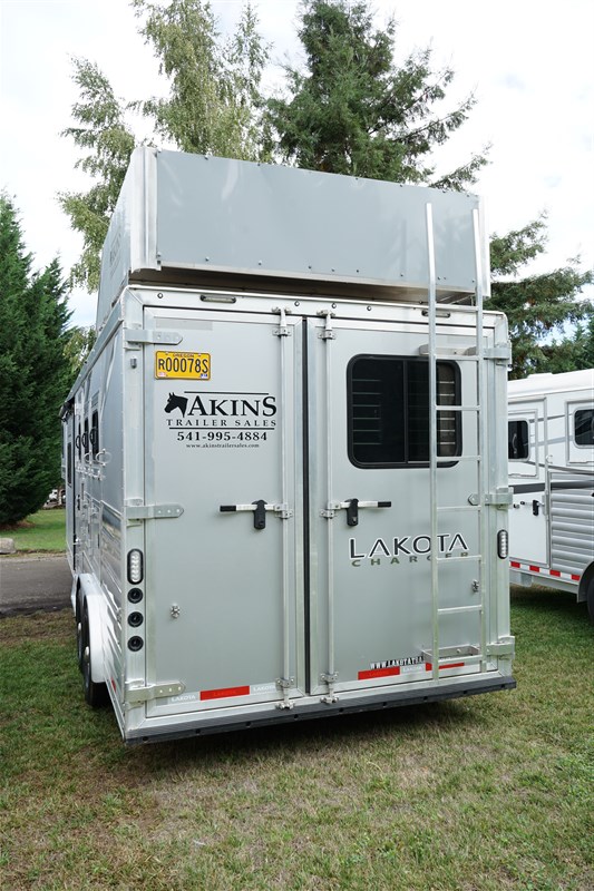 Trailer Photo 13