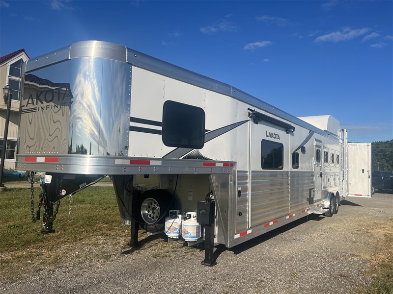 Trailer Photo 27