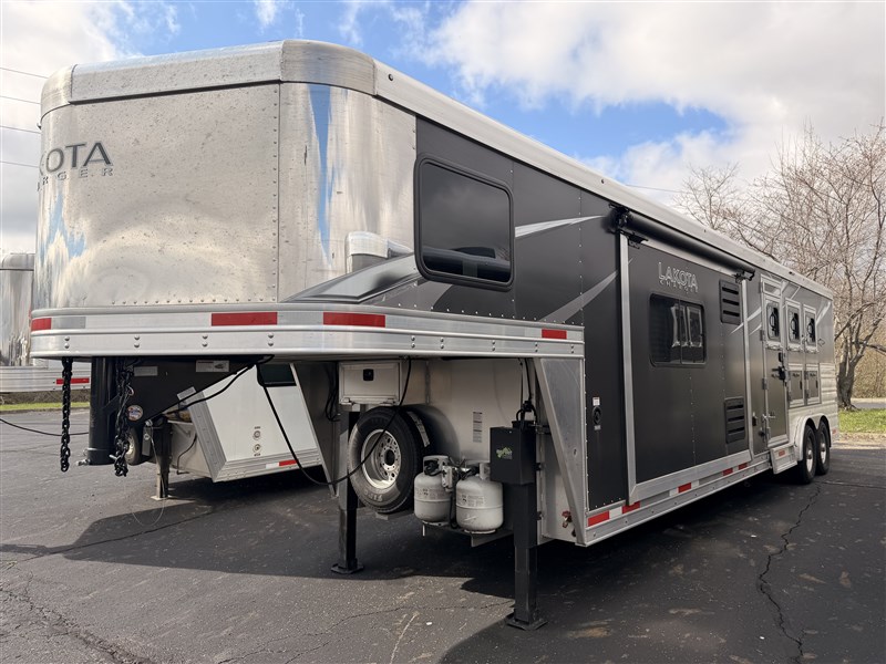 Trailer Photo 26