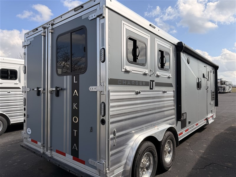 Trailer Photo 20