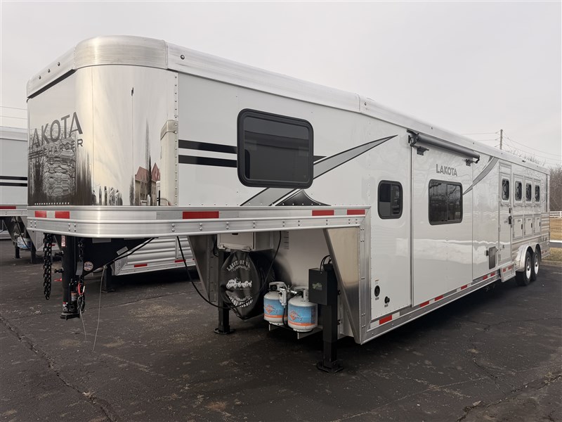 Trailer Photo 26
