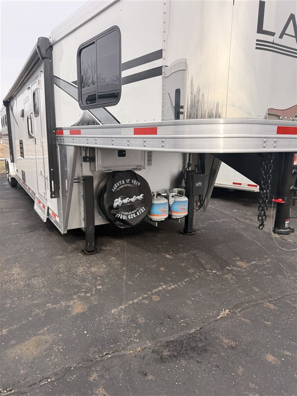 Trailer Photo 27
