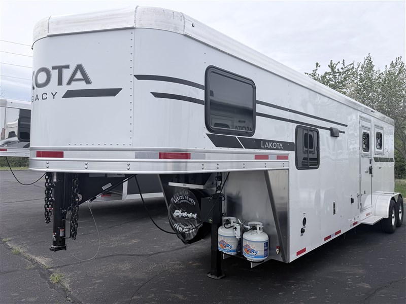Trailer Photo 19