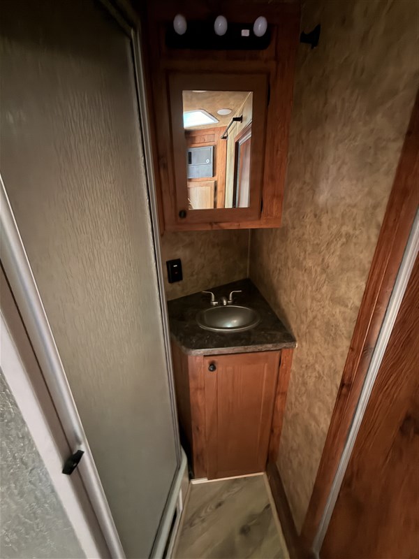 2018 Lakota ac839