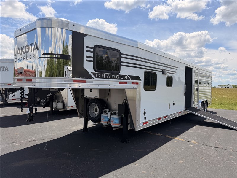 Trailer Photo 23