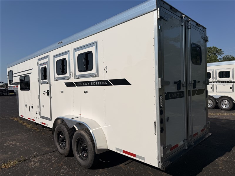 Trailer Photo 20