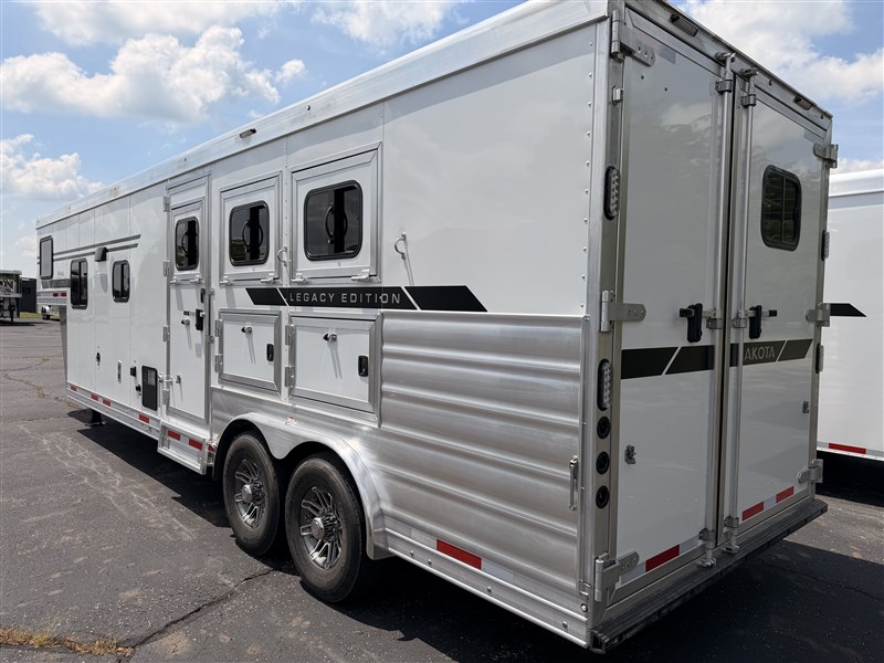 Trailer Photo 21